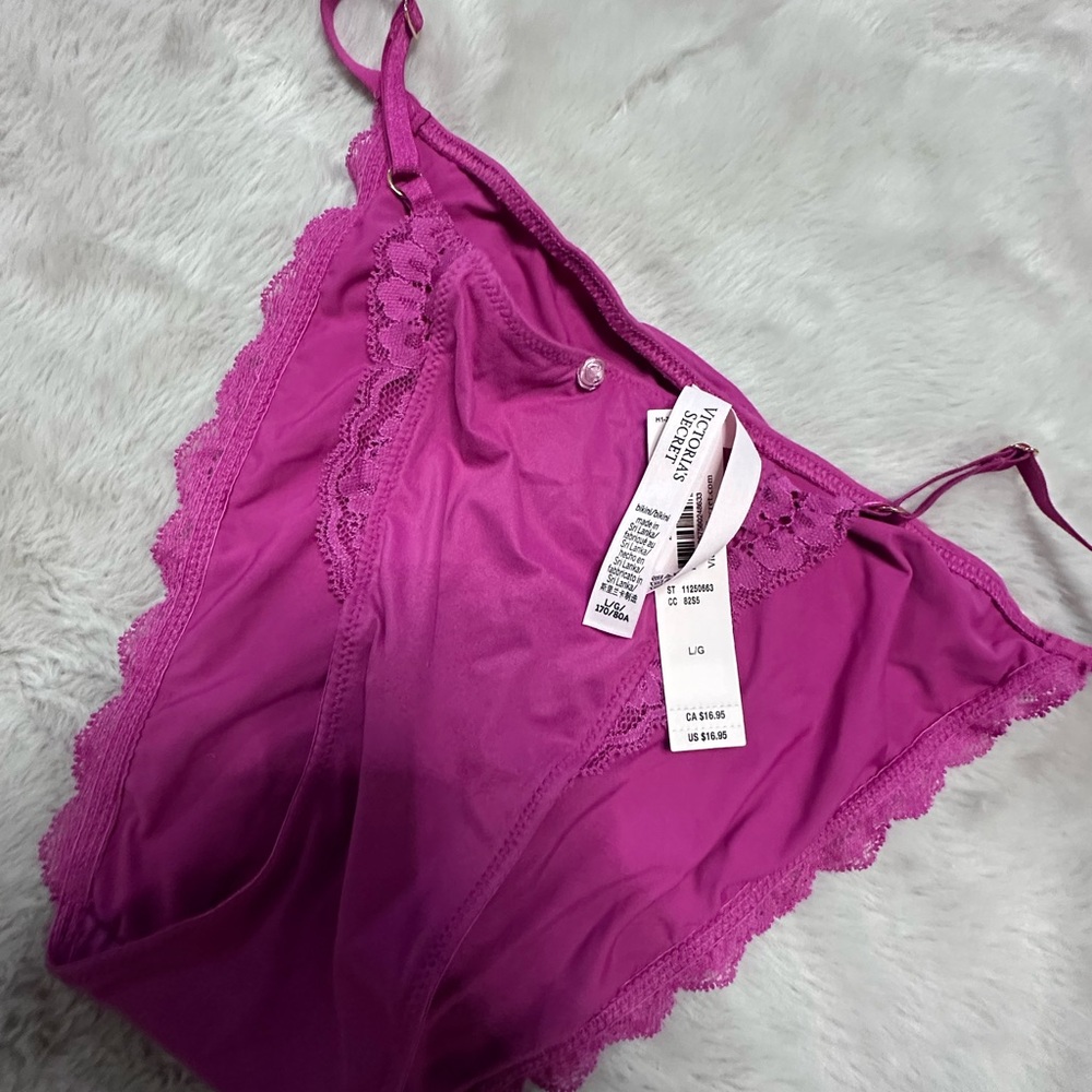 Victoria's Secret Fuchsia Lace Bra